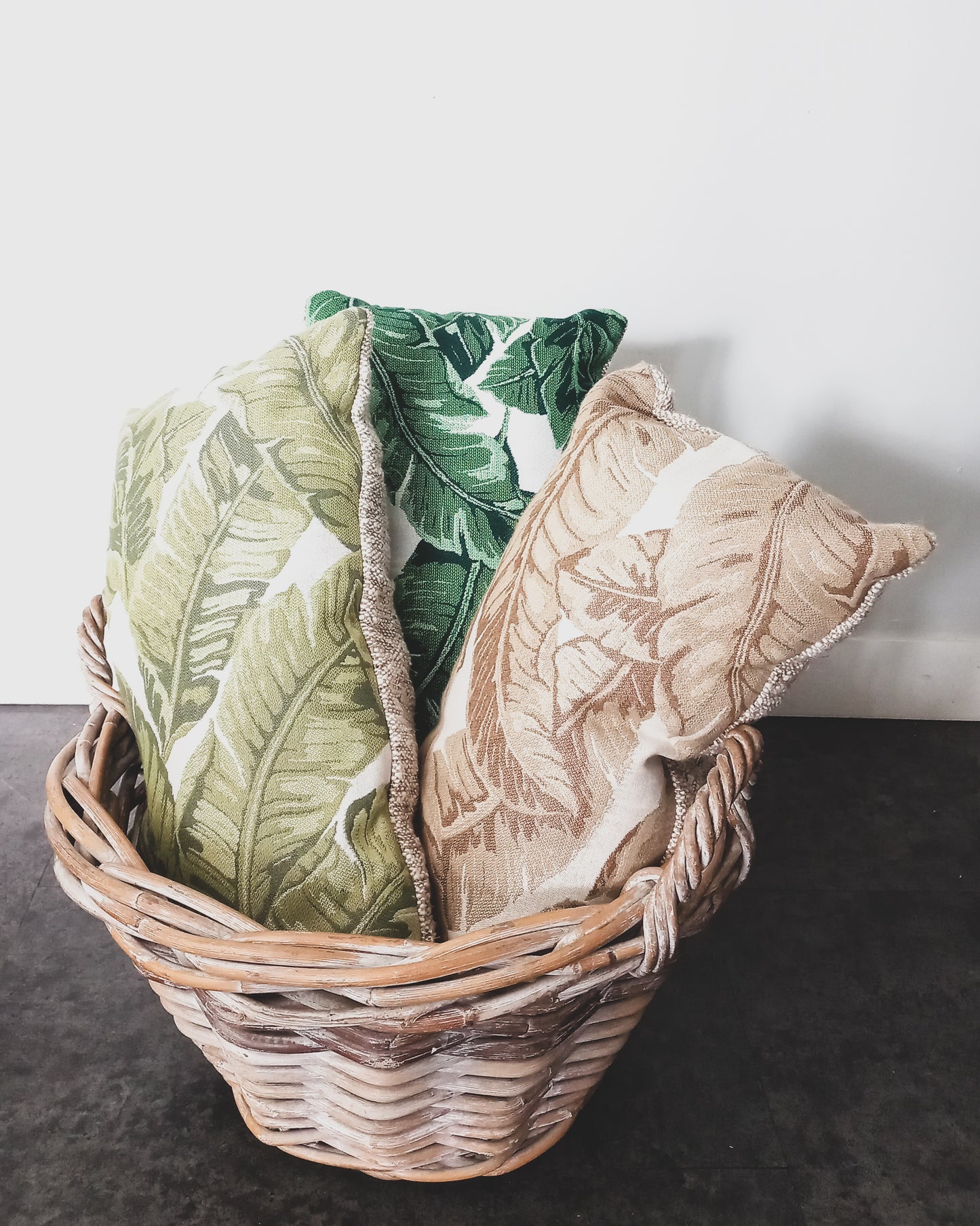 Fredhelligh Rectangular Cushion 30 x 60 Cm