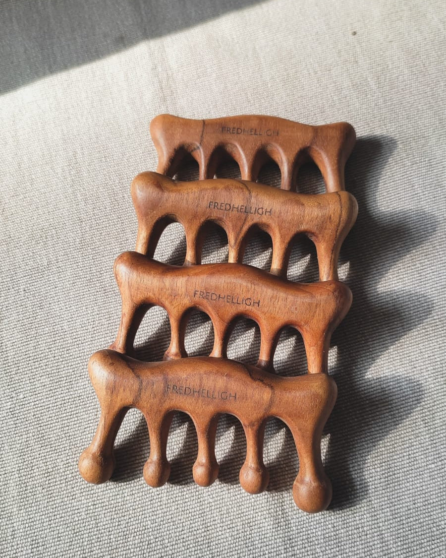 NATURAL MIND COMB