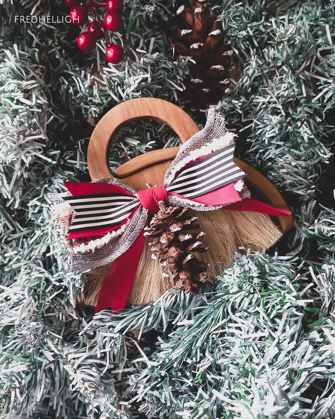 Xmas 2025 - Festive Blonde Mohawk Dustpan