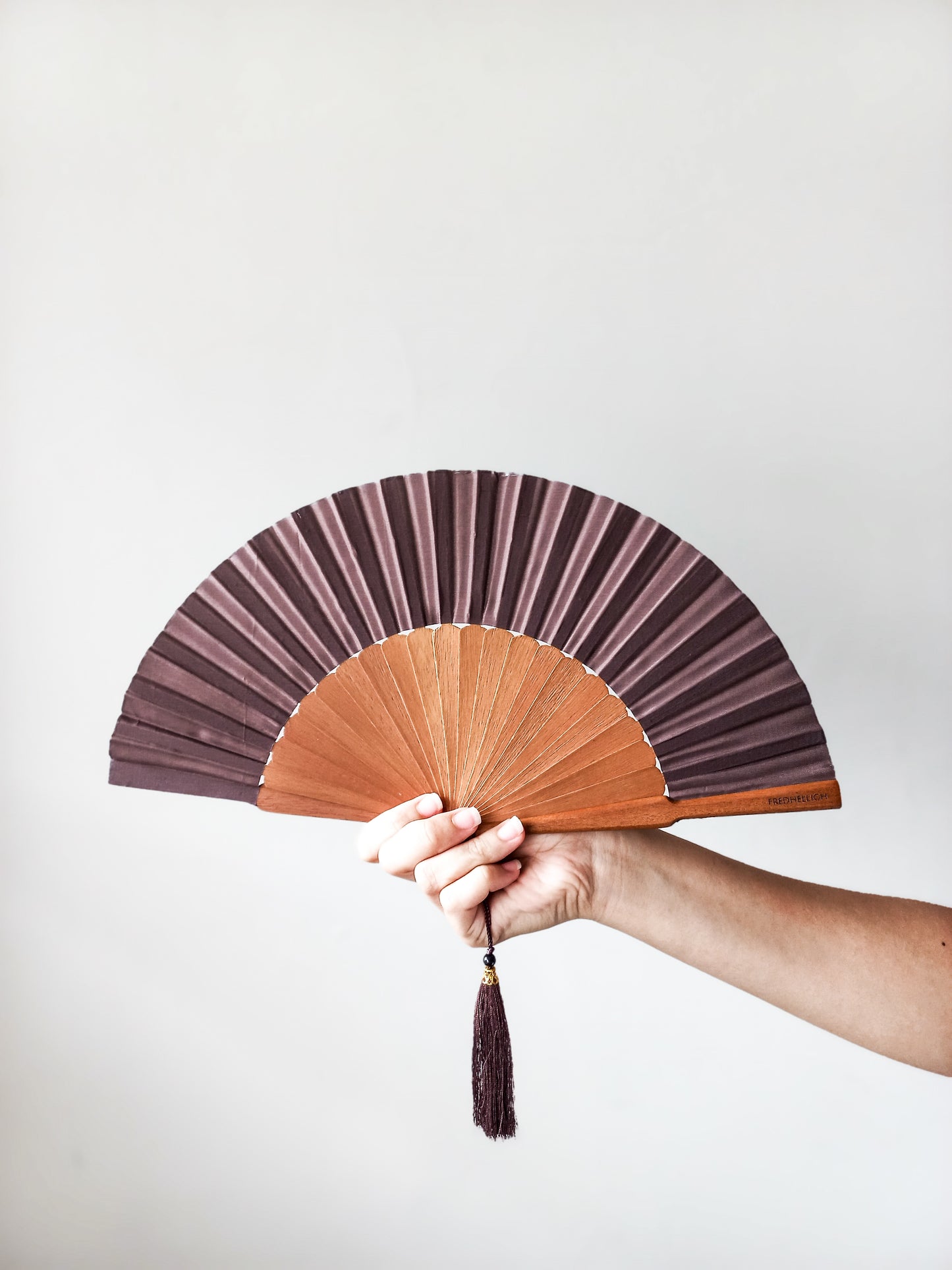 FH WOODEN FOLDING HAND FAN