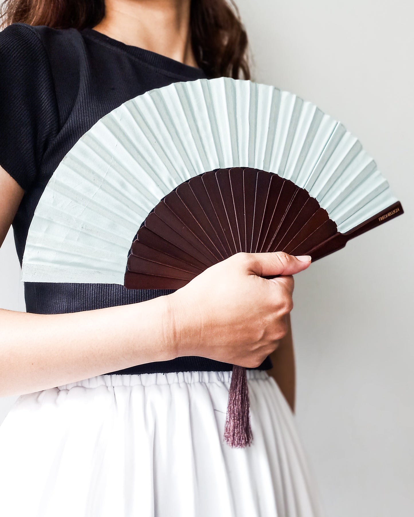 FH WOODEN FOLDING HAND FAN