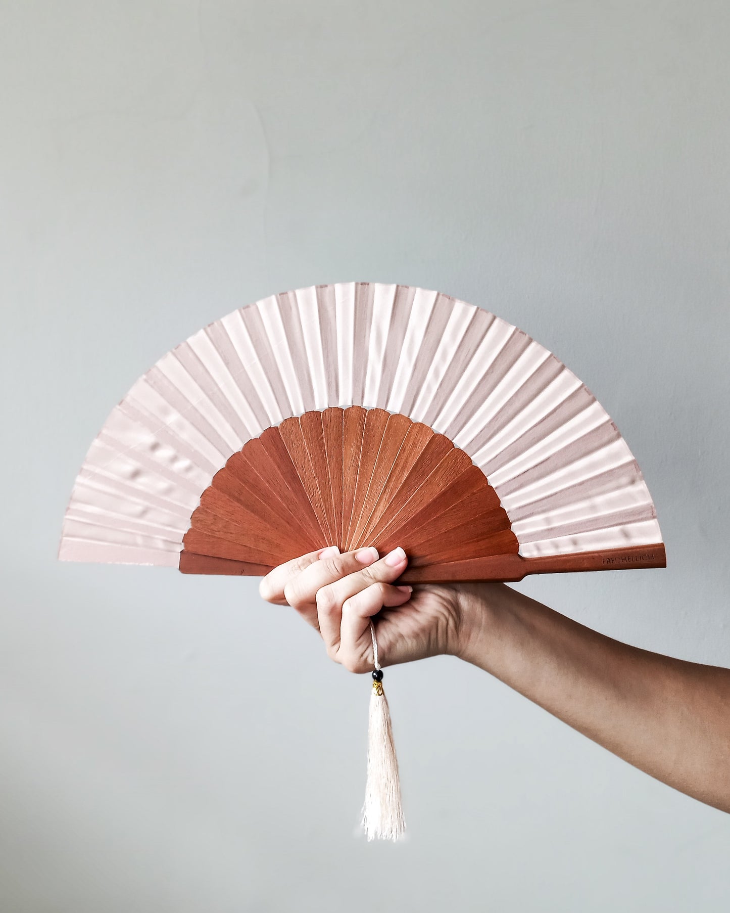FH WOODEN FOLDING HAND FAN