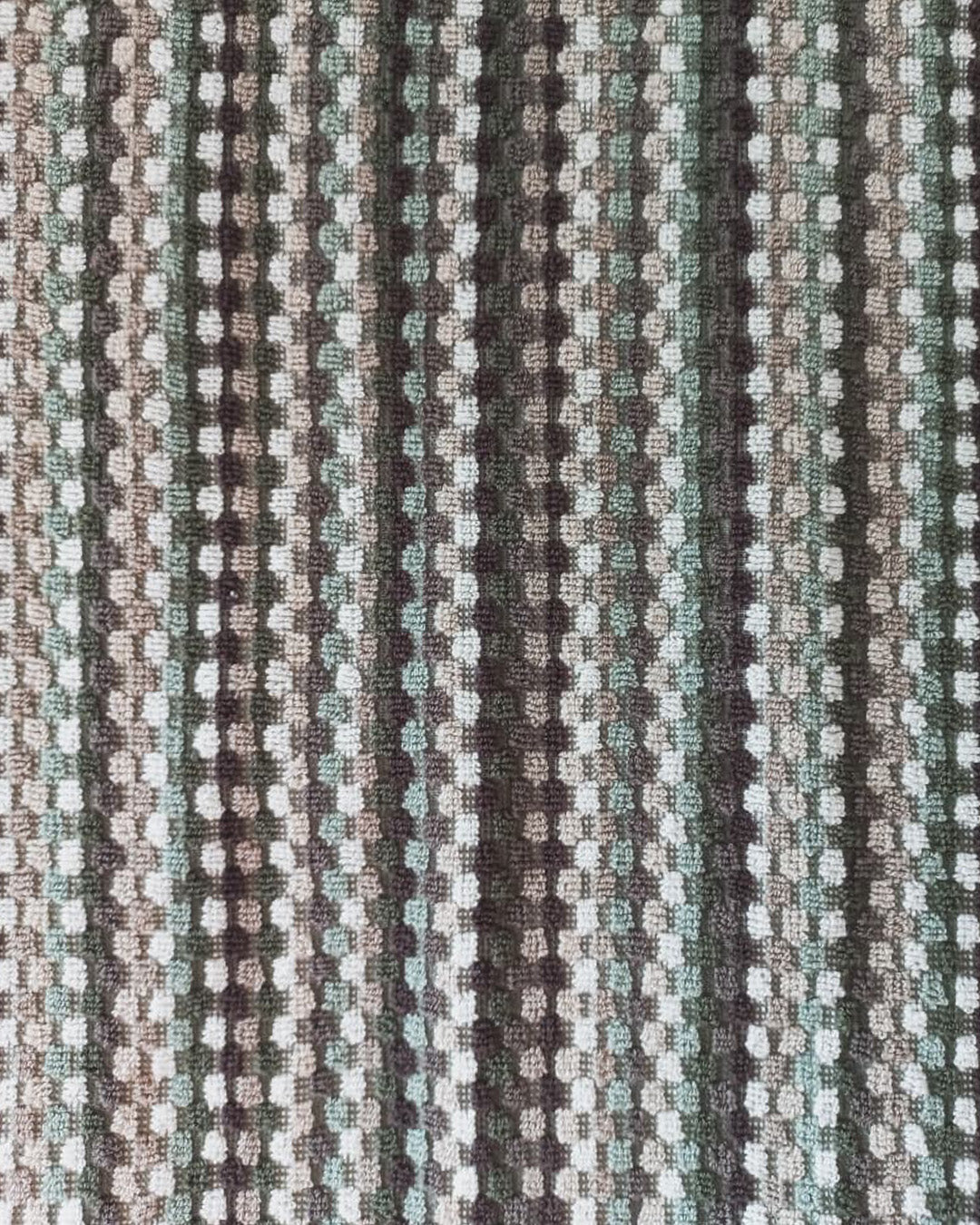 NORMN NILLY BATH TOWEL