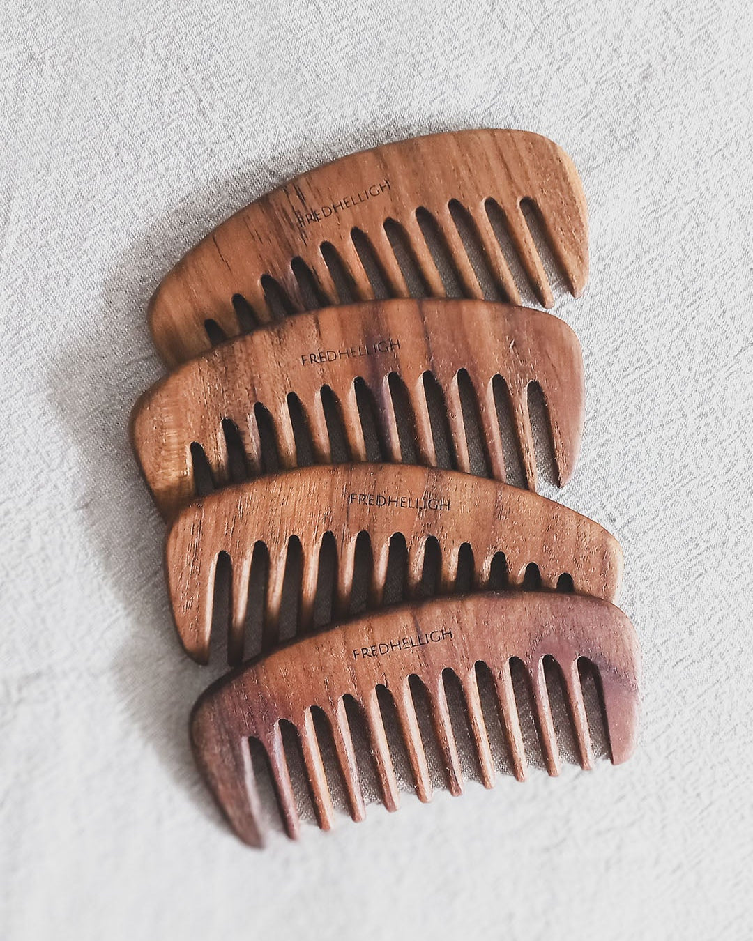 Classic Teak Everyday Comb