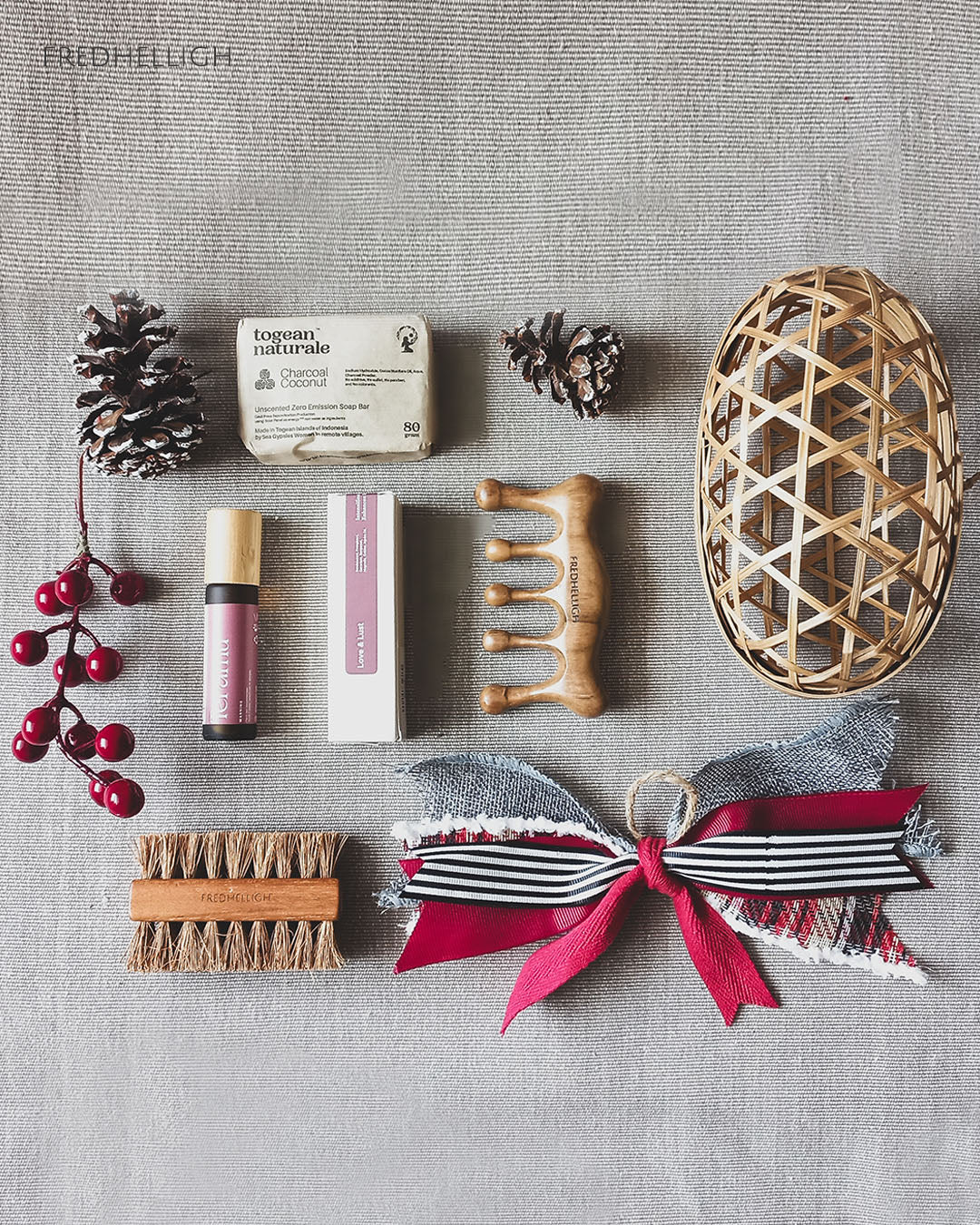 Xmas 2025 - Little Snowball