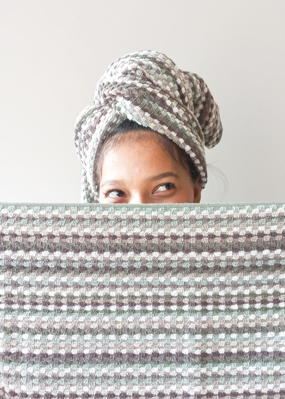 NORMN NILLY TOWEL